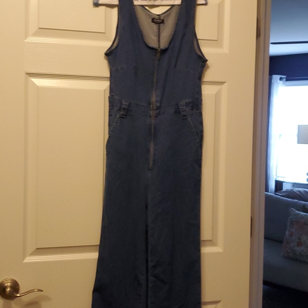 Fashion Nova Jump Suit